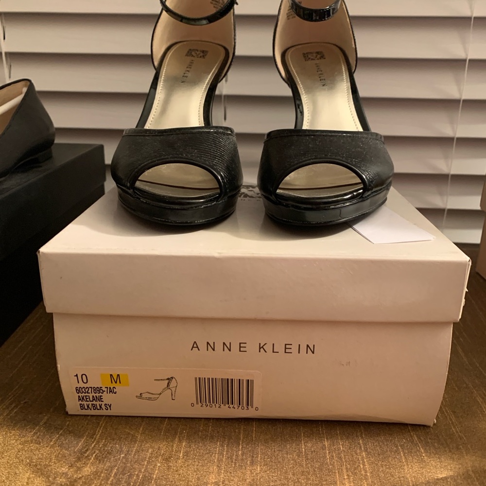 Anne Klein Black Peep-Toe Heels